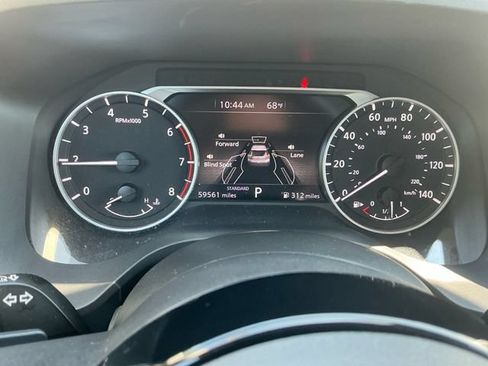 Used 2023 Nissan Rogue SV FWD image 22