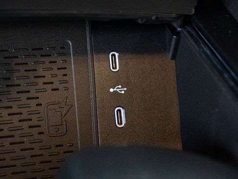 New 2026 Mercedes-Benz GLS 580 4MATIC image 24