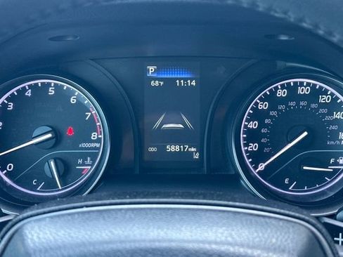 Used 2022 Toyota Camry SE FWD image 25
