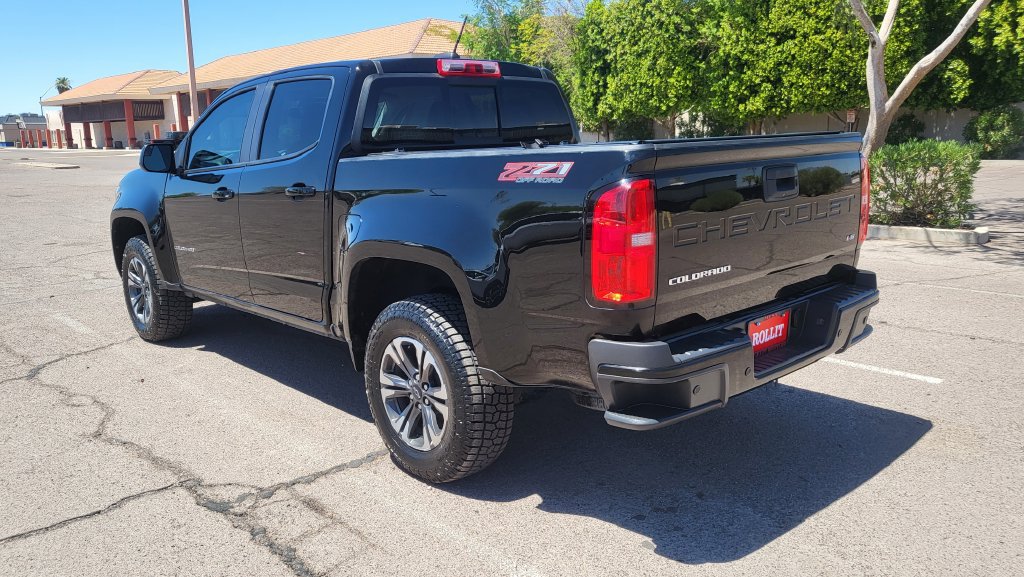 Used 2022 Chevrolet Colorado Z71 AWD/4WD image 7