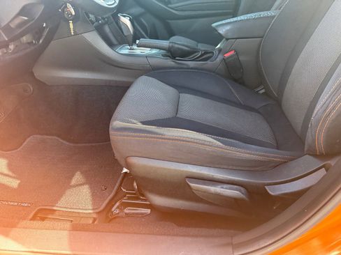 Used 2019 Subaru Crosstrek 2.0i Premium image 21