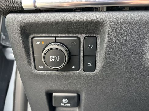 New 2026 Ford Expedition Max Platinum w/ Driver's Package image 34