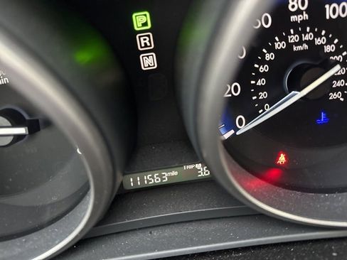 Used 2012 MAZDA MAZDA3 i Grand Touring image 9