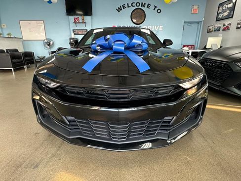 Used 2021 Chevrolet Camaro SS image 6