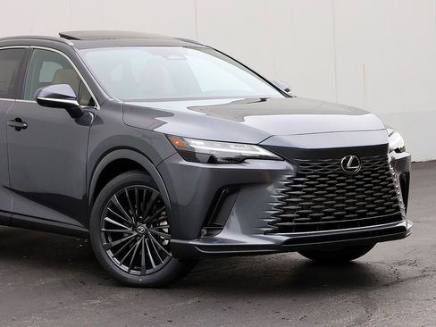 New 2026 Lexus RX 450h AWD image 2