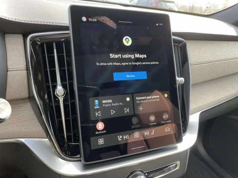 New 2026 Volvo XC90 B6 Plus w/ Protection Package Premier image 14