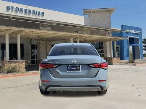 Used 2025 Nissan Sentra SV w/ All-Weather Package FWD image 6