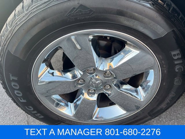 Used 2019 RAM 1500 Classic SLT AWD/4WD image 11