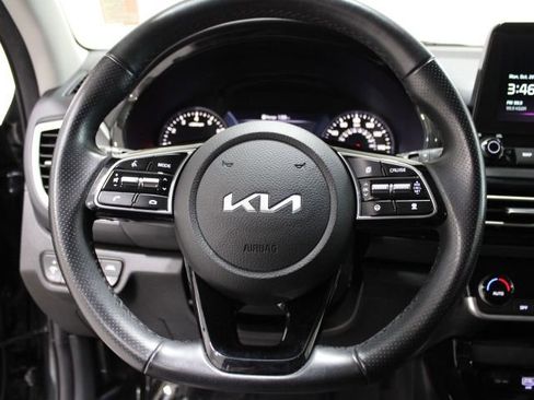 Used 2023 Kia Seltos SX image 24