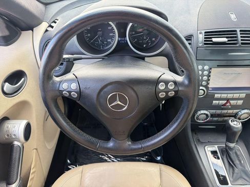 Used 2005 Mercedes-Benz SLK 350 image 20