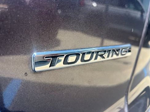 Certified 2017 Honda CR-V Touring image 9