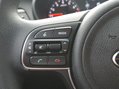 Used 2016 Kia Optima LX image 18