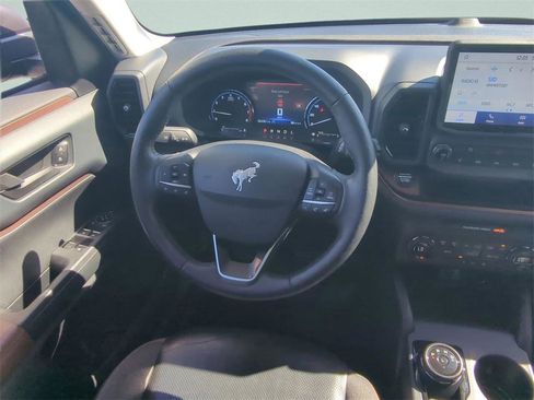 Used 2021 Ford Bronco Sport Outer Banks image 16