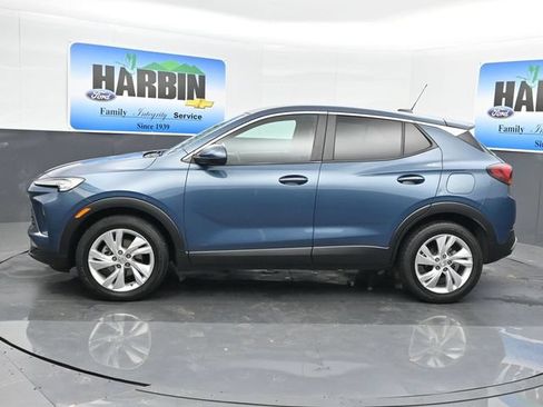 Used 2024 Buick Encore GX Preferred FWD image 2