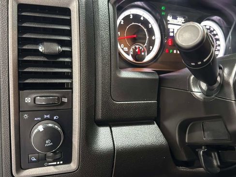 Used 2023 RAM 1500 Express w/ Wheel & Sound Group AWD/4WD image 32