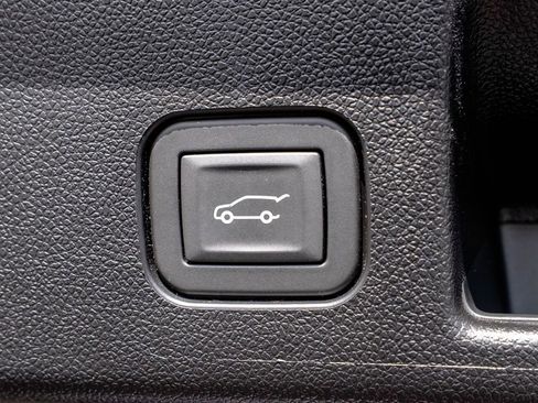 New 2024 Chevrolet Equinox EV LT w/ Active Safety Package 3 FWD image 35