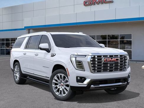 New 2026 GMC Yukon XL Denali w/ Denali Reserve Package AWD/4WD image 7