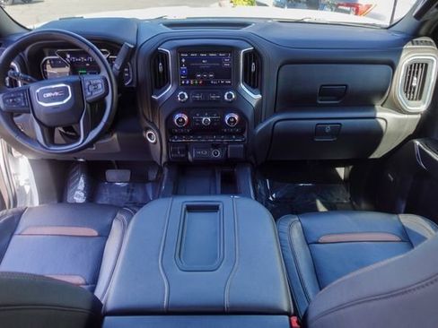 Used 2022 GMC Sierra 2500 AT4 w/ AT4 Premium Plus Package AWD/4WD image 29