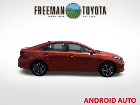 Used 2022 Kia Forte LXS FWD image 4