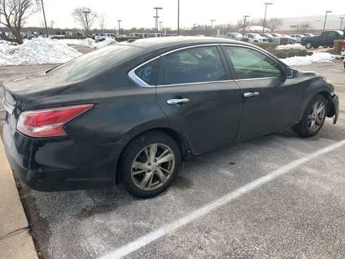 Used 2013 Nissan Altima 2.5 SV image 15
