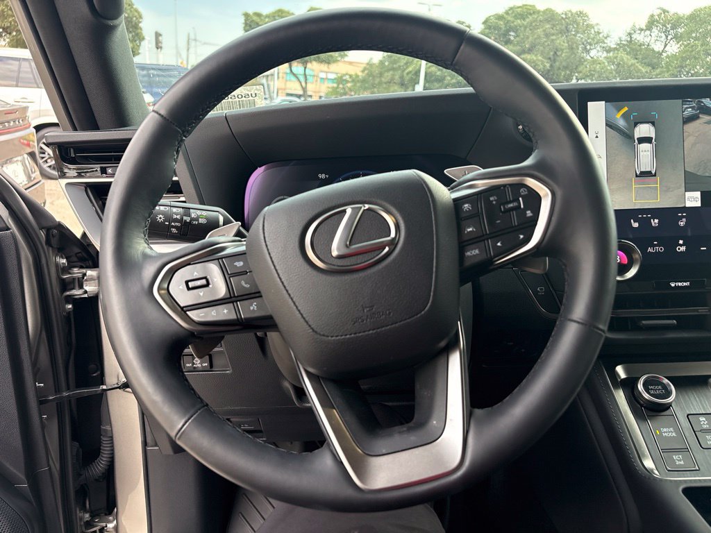 Certified 2025 Lexus GX 550 w/ Accessory Package (2T) AWD/4WD image 13