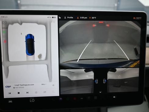 Used 2023 Tesla Model 3 Standard Range RWD image 9