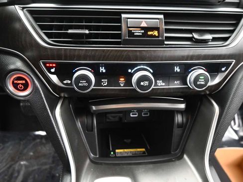Used 2022 Honda Accord EX-L image 19