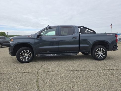 Used 2019 Chevrolet Silverado 1500 Custom Trail Boss AWD/4WD image 16