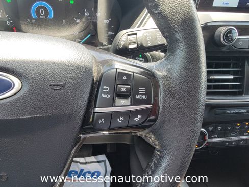 Used 2021 Ford Escape SE w/ Convenience Package image 21