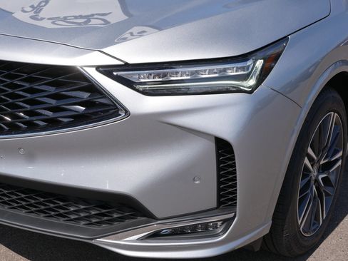 Certified 2026 Acura MDX SH-AWD w/ Advance Package image 16