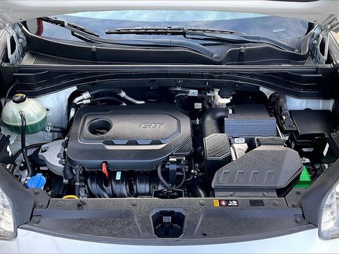 Used 2021 Kia Sportage S image 9