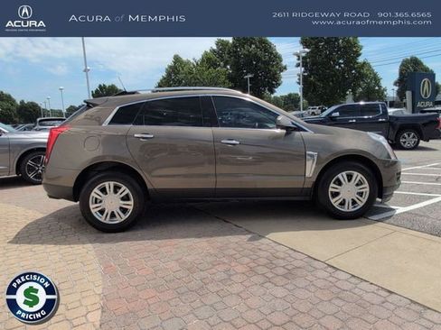 Used 2014 Cadillac SRX Luxury w/ Driver Awareness Package FWD image 9