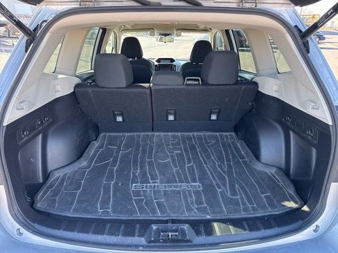 Used 2019 Subaru Forester Premium image 13