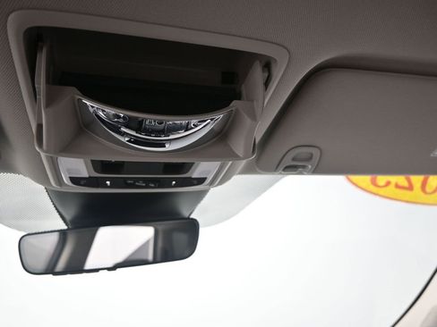 Used 2025 Honda Pilot Touring image 44