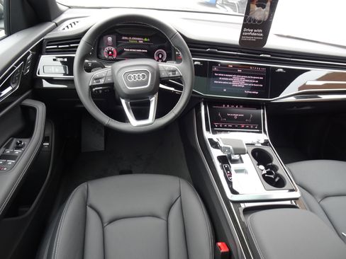 New 2026 Audi Q8 Premium Plus AWD/4WD image 5