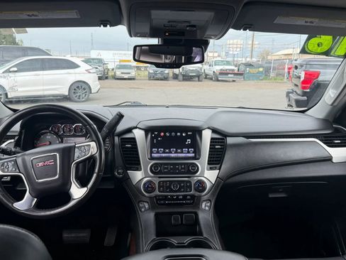 Used 2016 GMC Yukon SLT w/ Open Road Package AWD/4WD image 11