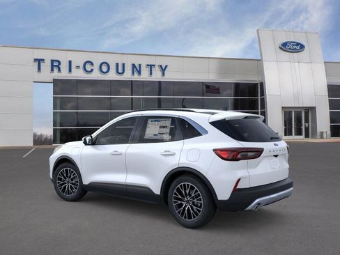 New 2026 Ford Escape SE FWD image 4