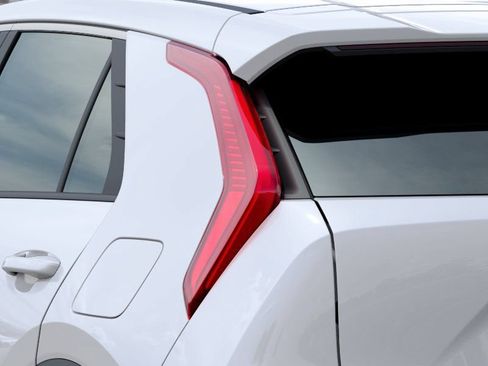 New 2026 Kia Niro LX FWD image 11