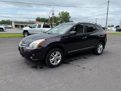 Used 2013 Nissan Rogue SV