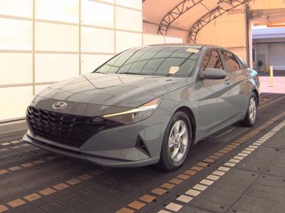 Used 2021 Hyundai Elantra SE