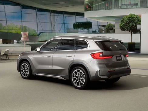 New 2026 BMW X1 xDrive28i w/ Convenience Package image 2