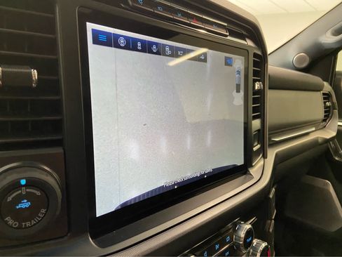 Used 2022 Ford F150 Platinum image 40