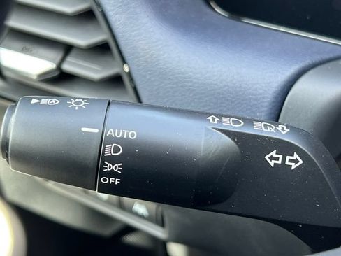 New 2026 Nissan Sentra SL w/ Floor Mat Package FWD image 17