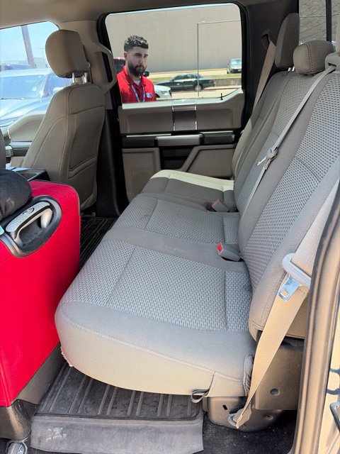 Used 2019 Ford F150 XLT w/ Equipment Group 302A Luxury AWD/4WD image 5