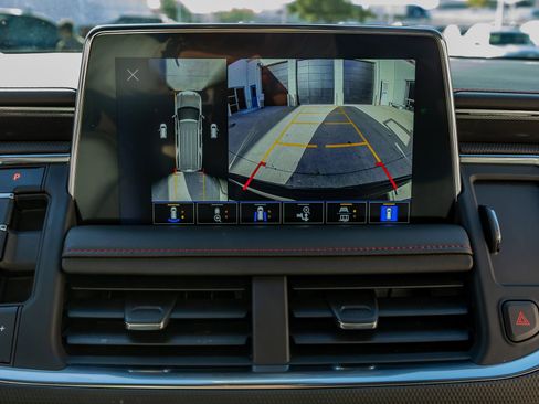 Used 2023 Chevrolet Suburban RST w/ Sport Performance Package image 25