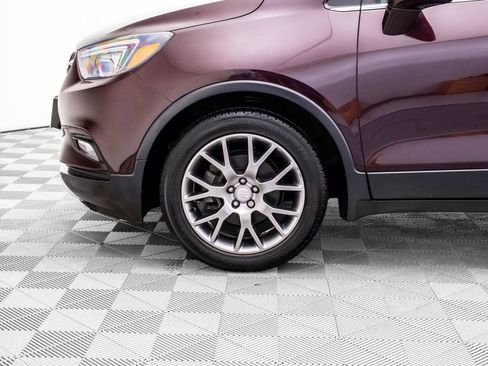 Used 2018 Buick Encore Sport Touring FWD image 33