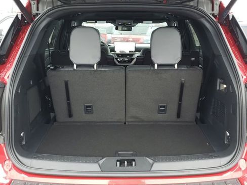 New 2026 Ford Explorer ST-Line w/ ST-Line Street Pack image 8