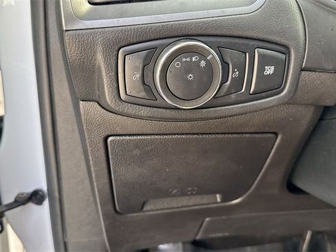 Used 2020 Ford Edge SE image 55