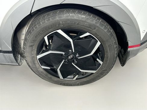 Used 2024 Hyundai Ioniq 5 Limited RWD image 11
