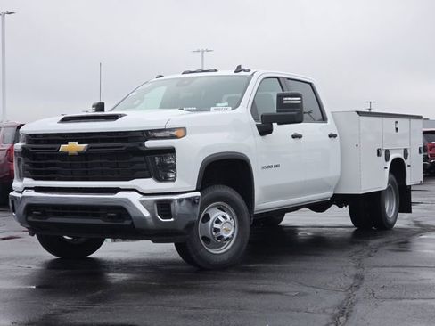 New 2026 Chevrolet Silverado 3500 W/T w/ WT Convenience Package AWD/4WD image 2